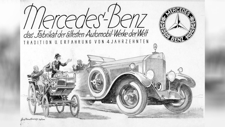 
			Eine Schwarz-Wei-Werbenazeige fr Mercedes-Benz, oben links ist der Markenname, oben rechts das Logo, darunter eine Zeichnung zweier Fahrzeuge; links ein Benz Patent-Motorwagen, rechts daneben ein Typ 400.
		